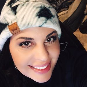 Meet your Posher, Kelli